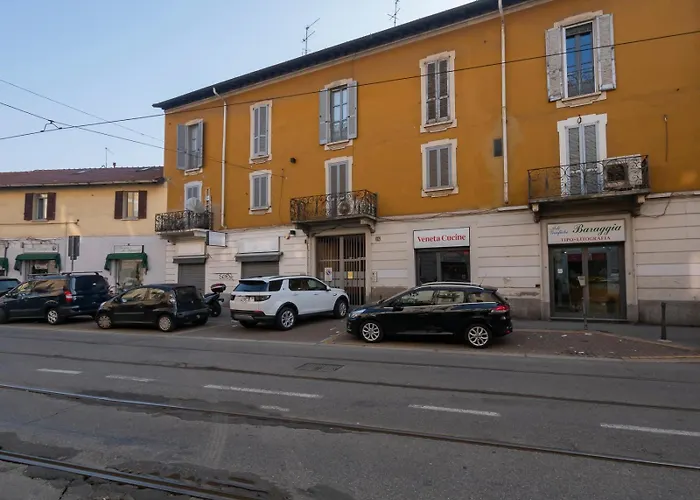 IHost Apartment - Ornato 14